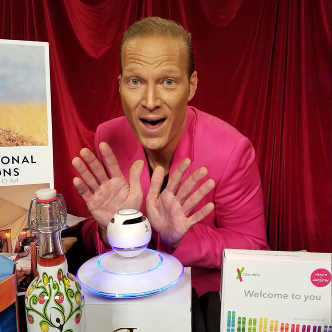 Levitating Bluetooth Speakers | Black & White - LeviiX